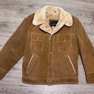 Vintage JCPenney Men's Tan Cowhide Jacket with Cream Collar